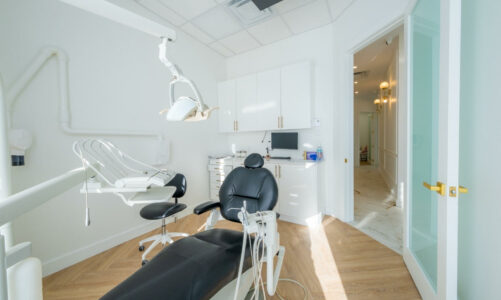 Trouver un Dentiste Près de Chez Moi à Laval : Pourquoi Choisir le Centre Dentaire Saint-Elzéar
